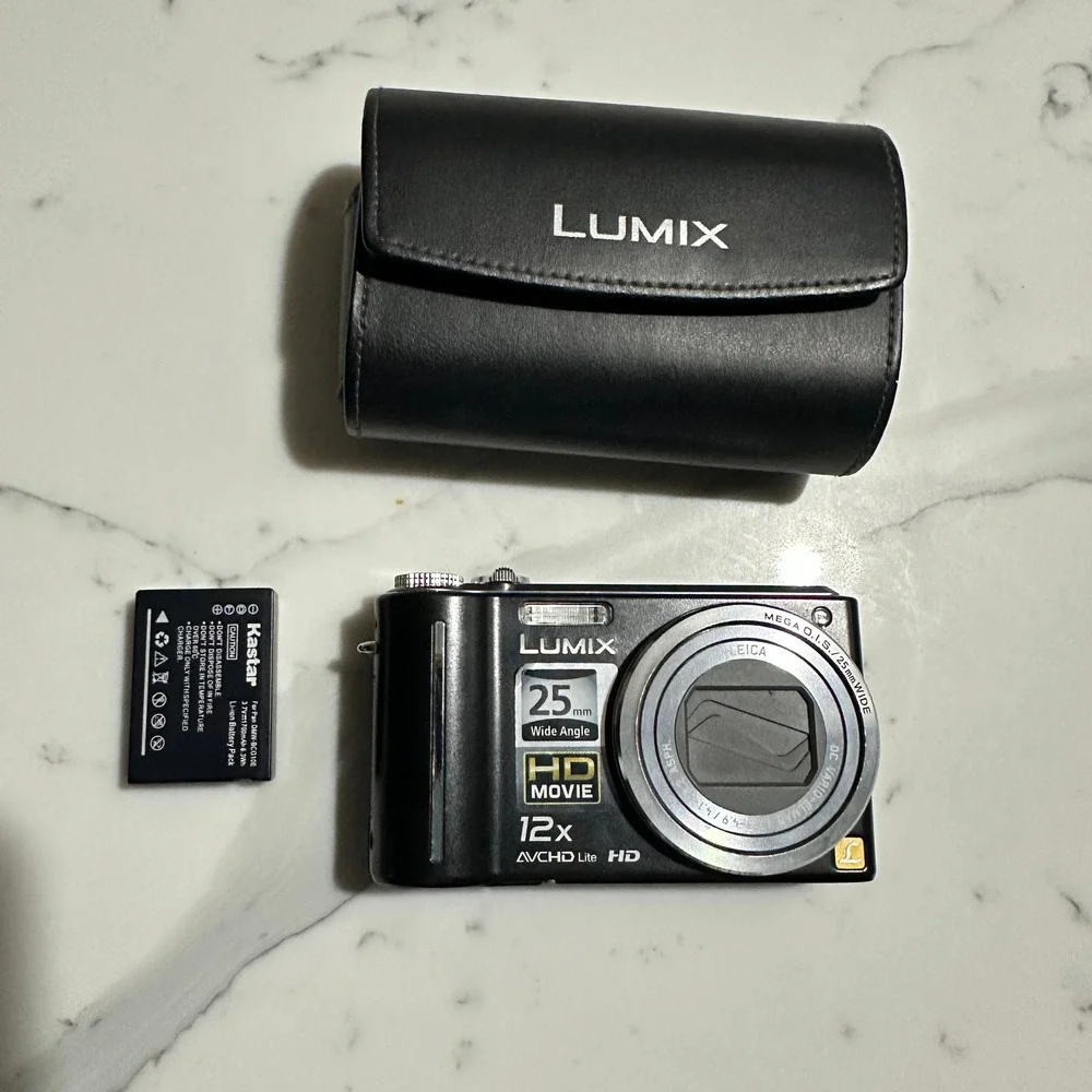 Panasonic Lumix DMC-ZS3 Digital Camera Black 12x Zoom Leica Lens HD Movie Case
